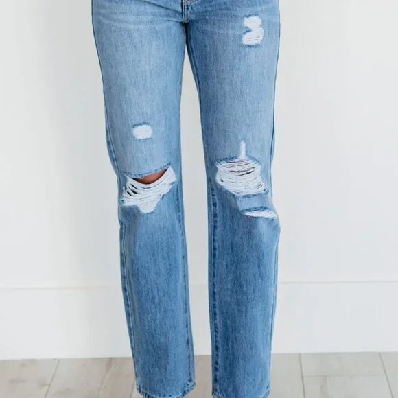 Kancan Now You're Talking Distressed Straight Leg Jeans - Picture 3 of 8